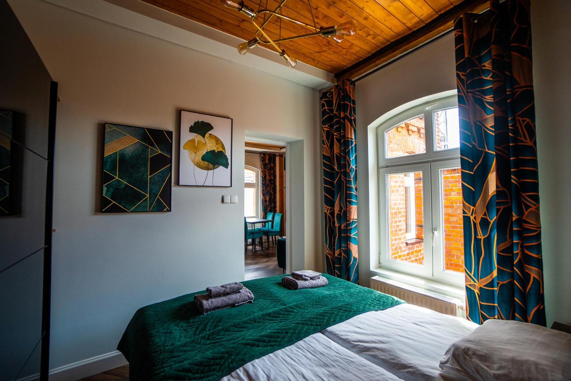Pioro I Atrament Apartment *